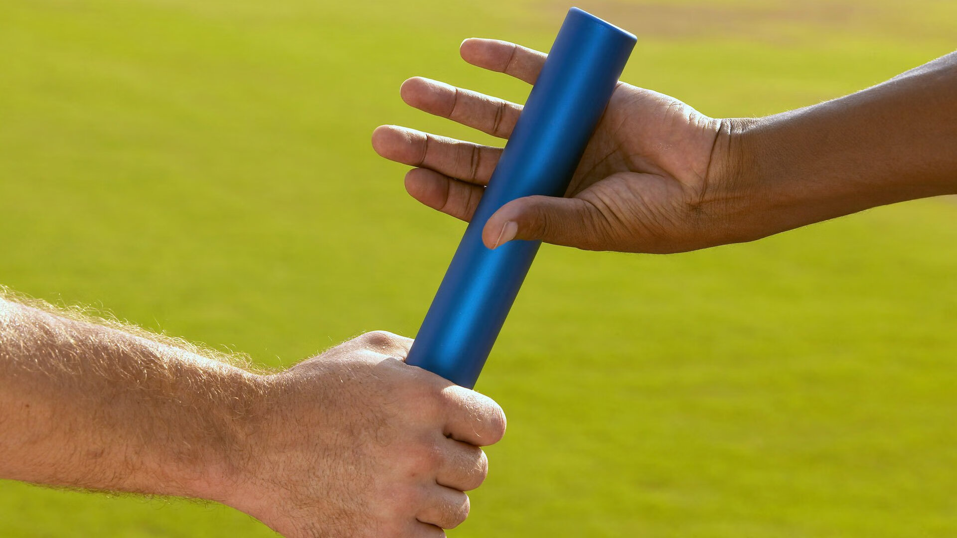 爱游戏在线登录入口-女子篮球联赛总决赛精彩纷呈，冠军争夺进入白热化，女子篮球2021