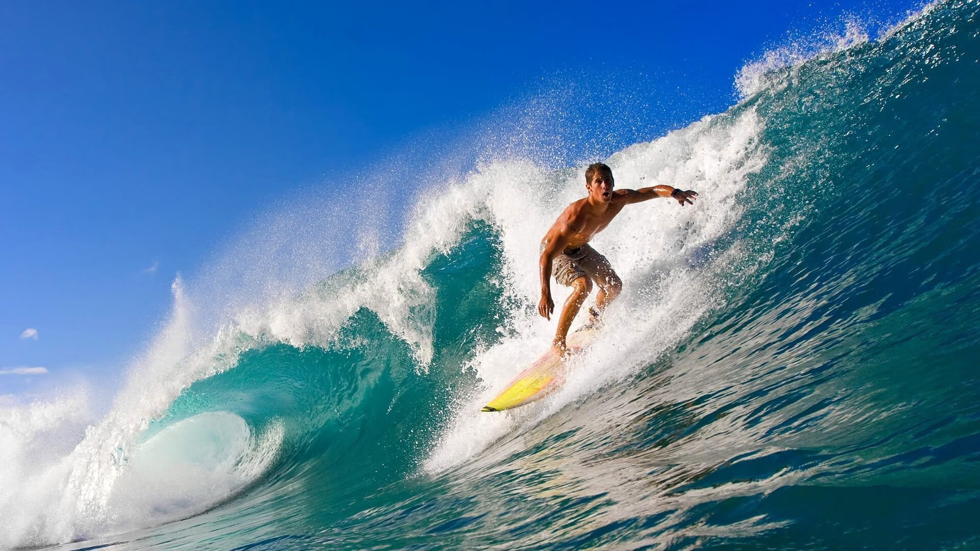 AYX体育官网-赛场数字化：5G助推极速竞速，数字化竞技实力平台